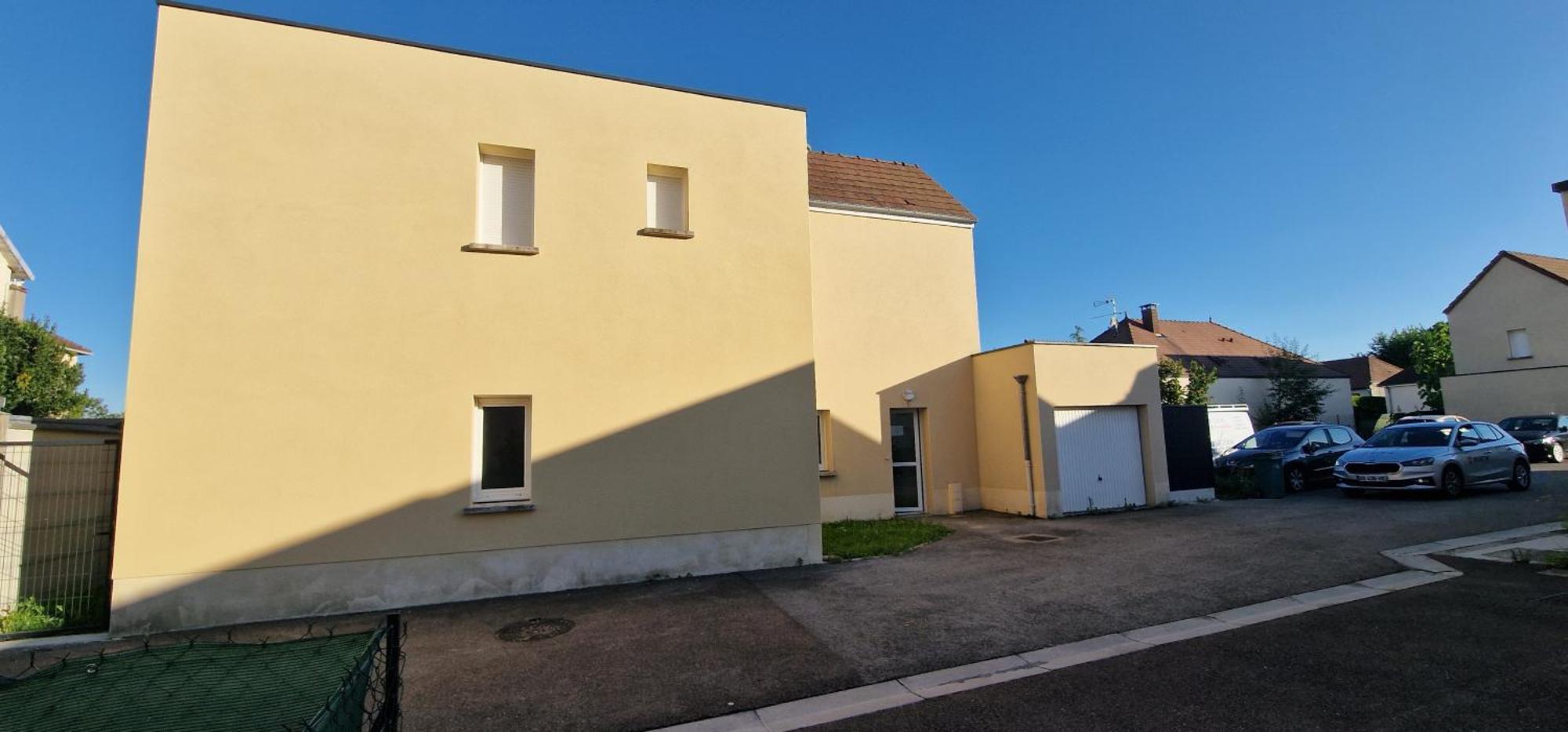 Sainte-Savine Maison Individuelle Parking Prive Et Gratuit מראה חיצוני תמונה